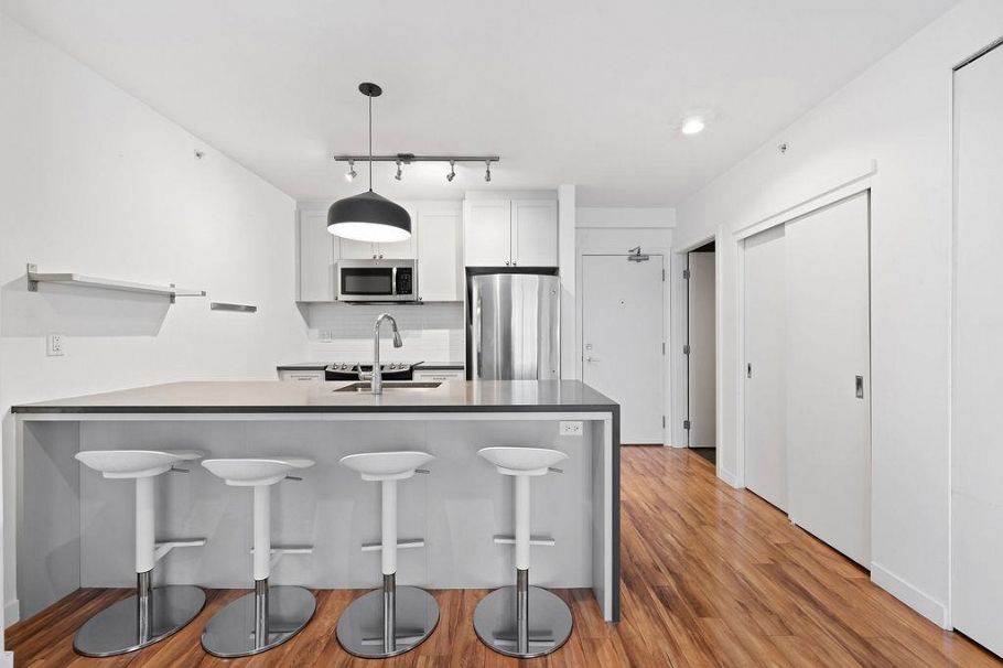 317 289 E 6th Avenue Vancouver, BC - 9
