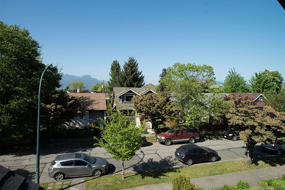 2248 Graveley Street Vancouver, BC - 29