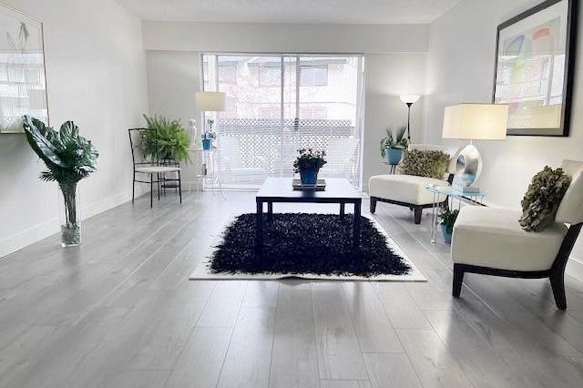212 780 Premier Street North Vancouver, BC - 3
