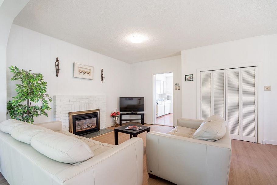 2720 W 24th Avenue Vancouver, BC - 5