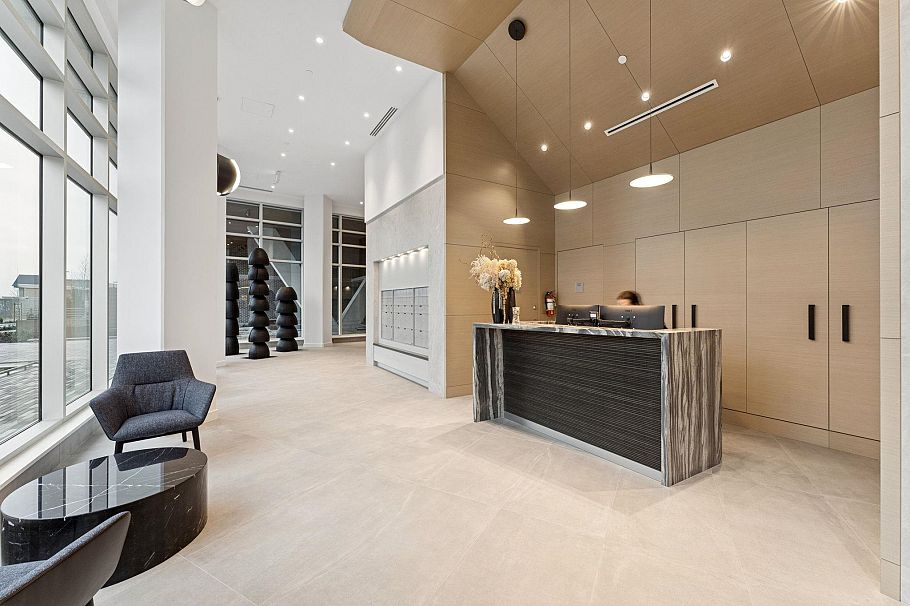 317 755 Harbourside Drive North Vancouver, BC - 3