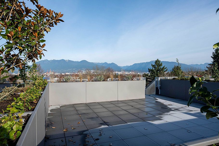 PH521 2471 St. George Street Vancouver, BC - 29