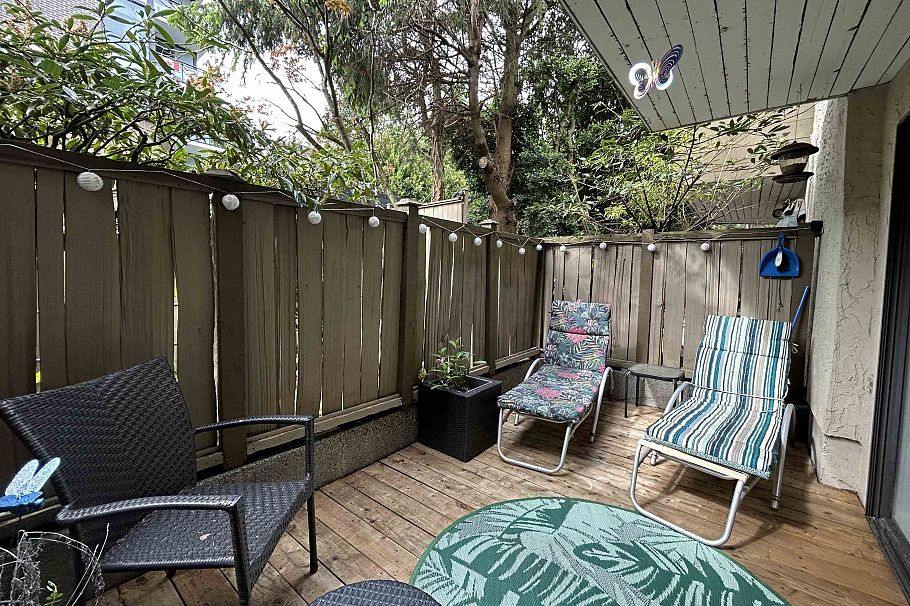 107 350 E 5th Avenue Vancouver, BC - 4