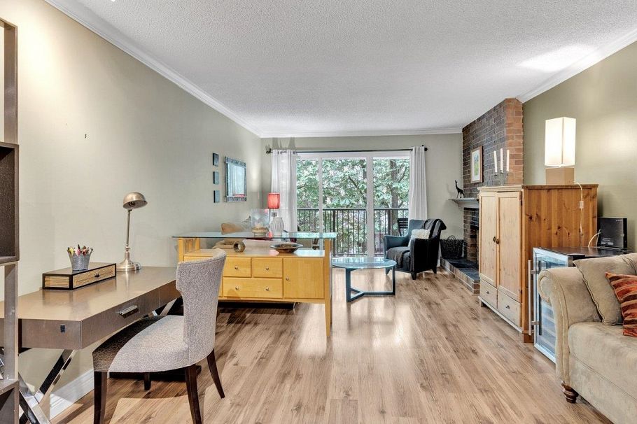 303 1234 Pendrell Street Vancouver, BC - 5