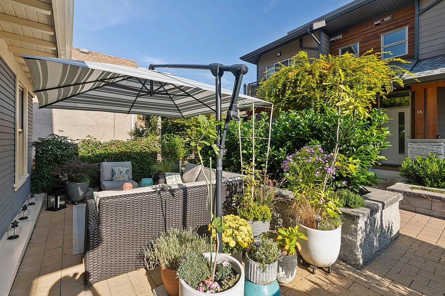 1 & 2 244 E 5th Street North Vancouver, BC - 27