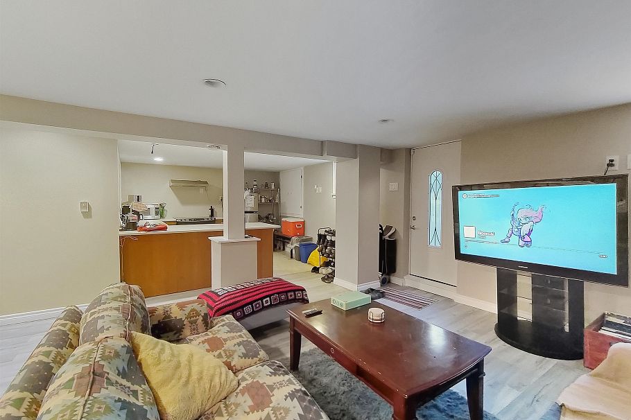 3521 W 39th Avenue Vancouver, BC - 22