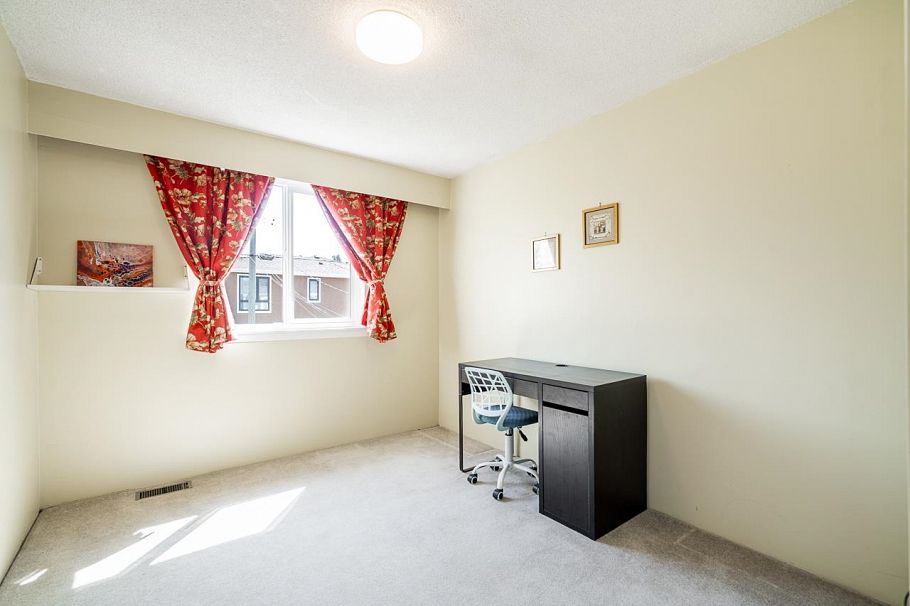 2720 W 24th Avenue Vancouver, BC - 23