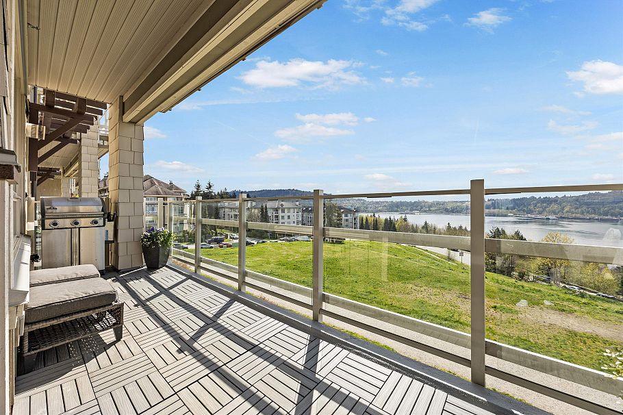 307 530 Raven Woods Drive North Vancouver, BC - 2