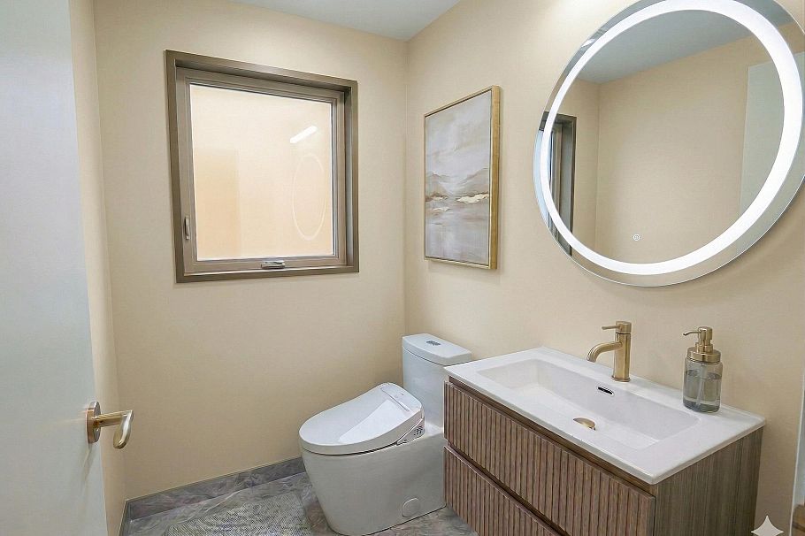 3523 Napier Street Vancouver, BC - 19