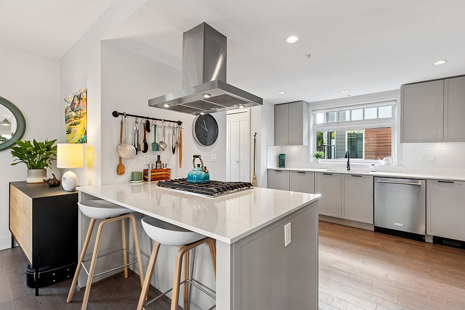 1 & 2 244 E 5th Street North Vancouver, BC - 7