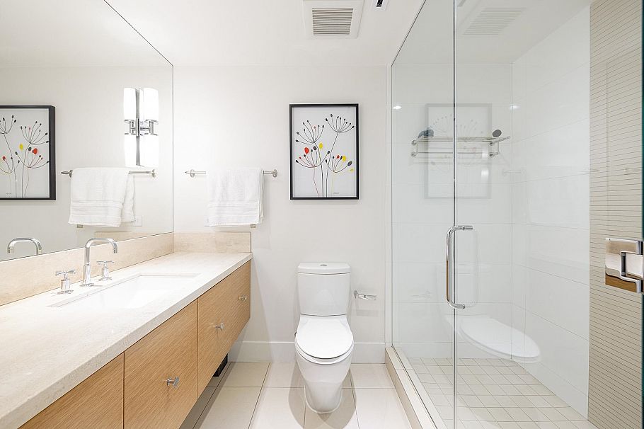 3001 667 Howe Street Vancouver, BC - 24