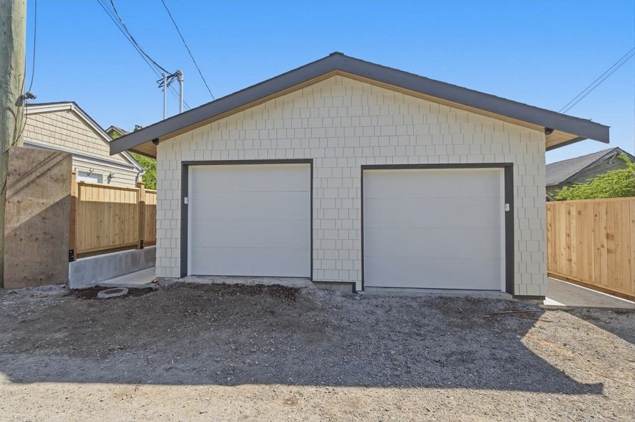 1 625 E 24th Avenue Vancouver, BC - 29