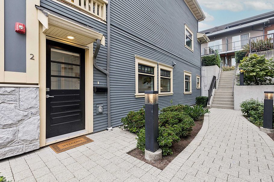 2 244 E 5th Street North Vancouver, BC - 24