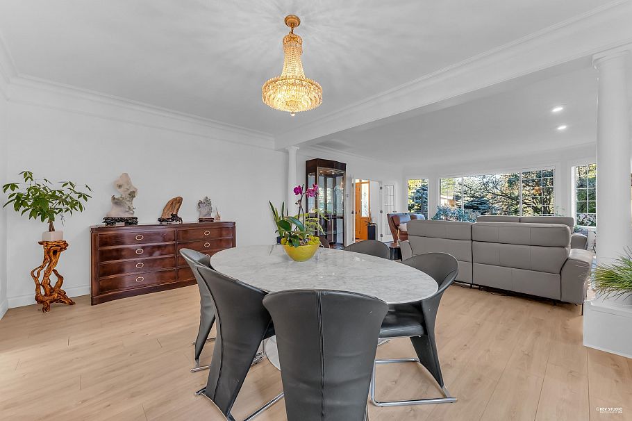 6835 Heather Street Vancouver, BC - 2