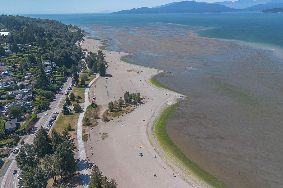 4468 W 1st Avenue Vancouver, BC - 37