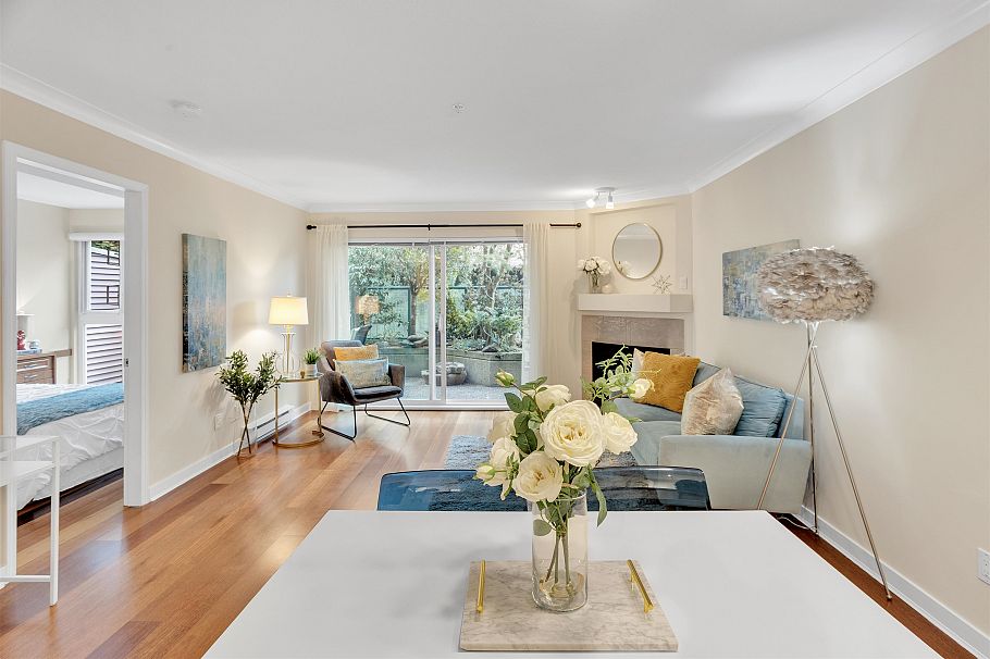 201 3590 W 26th Avenue Vancouver, BC - 3
