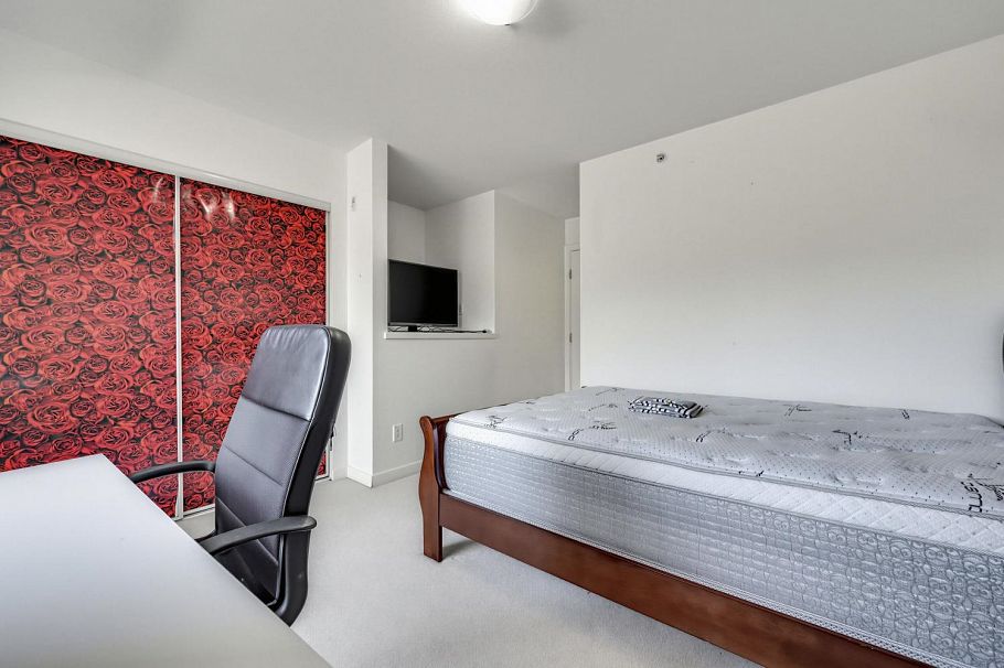 212 2780 Acadia Road Vancouver, BC - 21