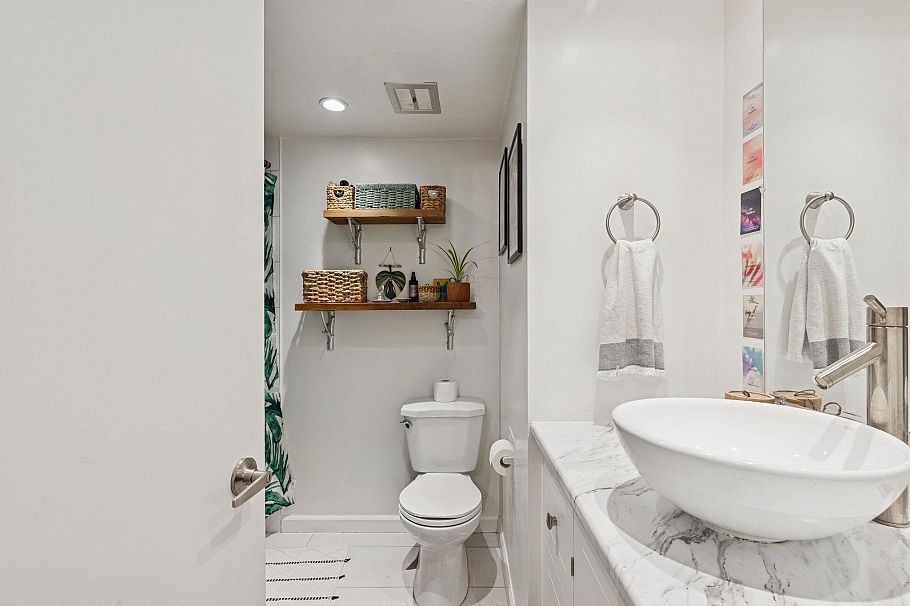 107 350 E 5th Avenue Vancouver, BC - 19