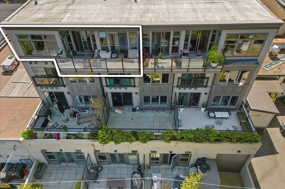 404 4463 W 10th Avenue Vancouver, BC - 29