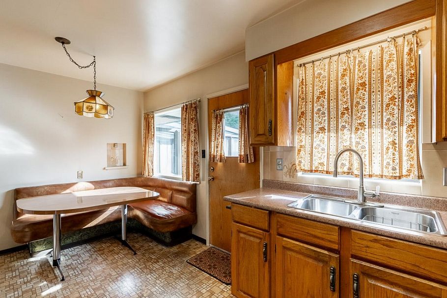 5240 East Boulevard Boulevard Vancouver, BC - 18