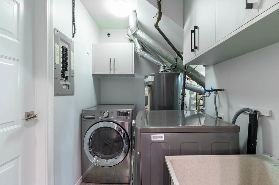392 E 63rd Avenue Vancouver, BC - 16