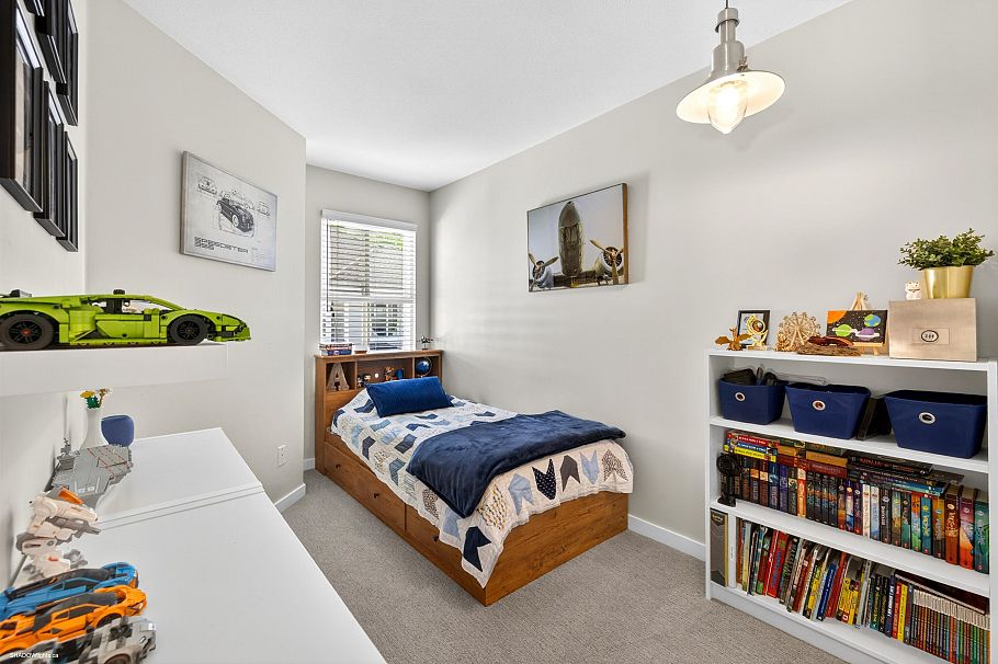 8527 Aquitania Place Vancouver, BC - 26