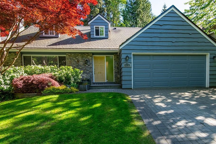 4176 W King Edward Avenue Vancouver, BC - 1
