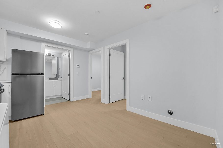 2619 Mcgill Street Vancouver, BC - 25