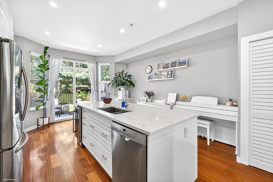 8527 Aquitania Place Vancouver, BC - 15