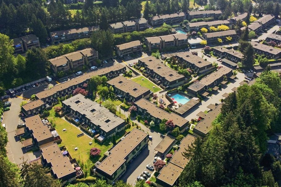 1039 Old Lillooet Road North Vancouver, BC - 29