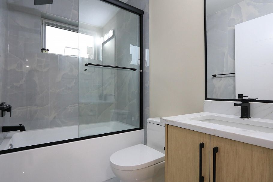 2828 Cheyenne Avenue Vancouver, BC - 17