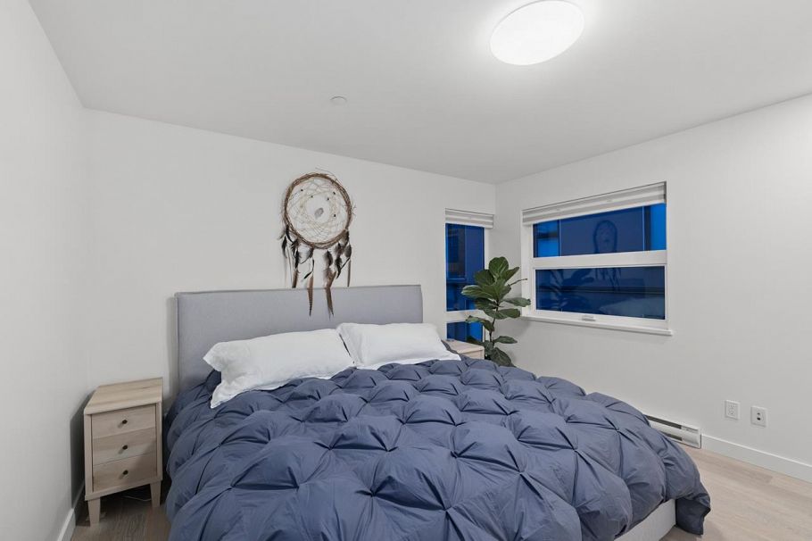 1847 Adanac Street Vancouver, BC - 21
