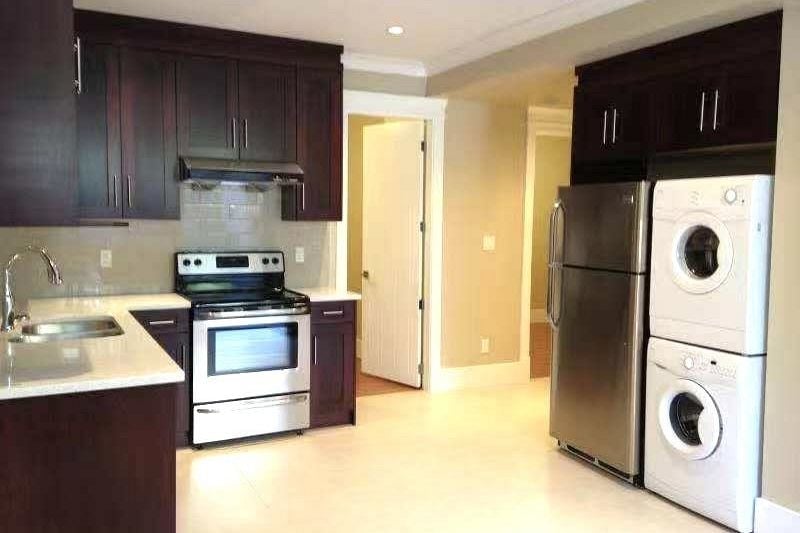 8XX W 61 AVENUE, Vancouver BC V6P 2B8 Vancouver, BC - 1