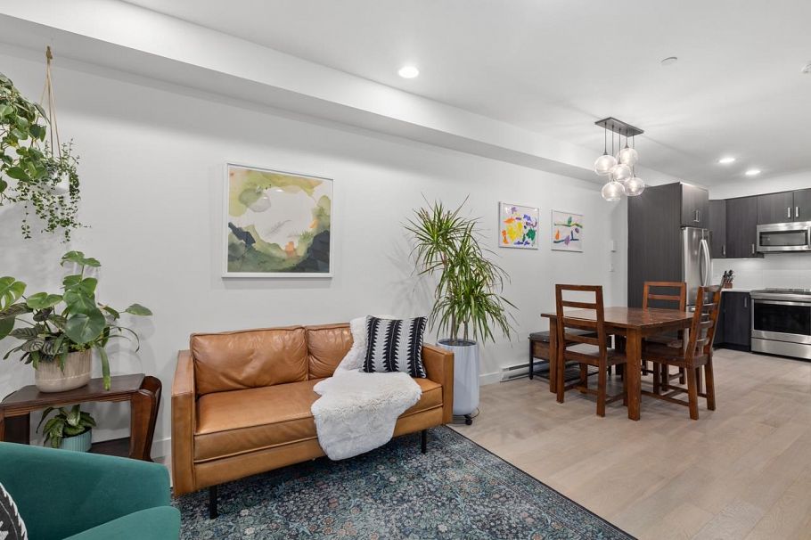 1847 Adanac Street Vancouver, BC - 5