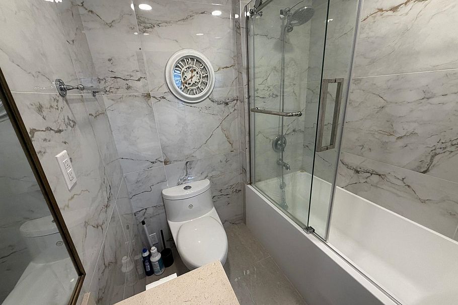 1628 SW MARINE DRIVE, Vancouver BC V6P 6A9 Vancouver, BC - 4