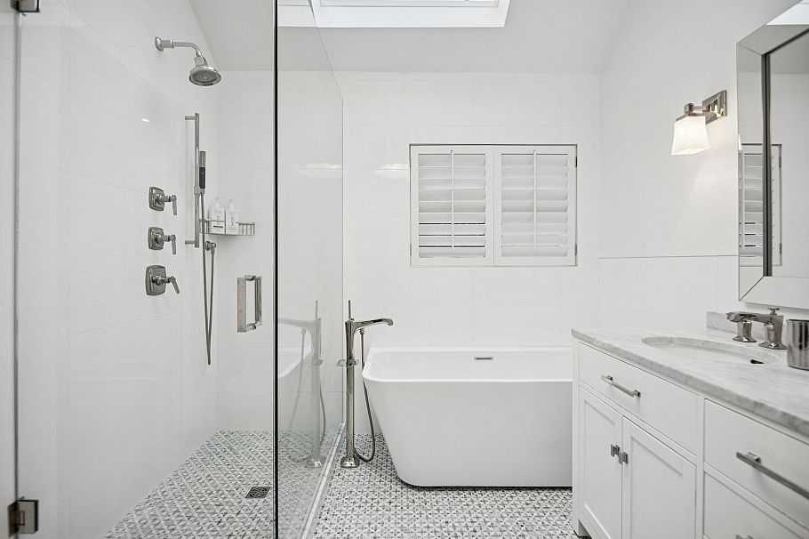 3814 W 11 Avenue Vancouver, BC - 21