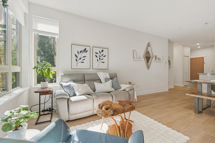 308 1111 E 27th Street North Vancouver, BC - 3