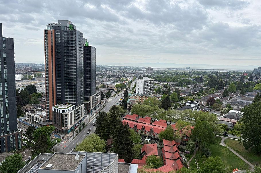 2402 8189 Cambie Street Vancouver, BC - 29