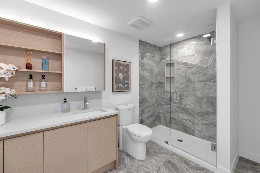 1806 4433 ALASKA STREET, Burnaby BC V5C 0N3 Burnaby, BC - 17