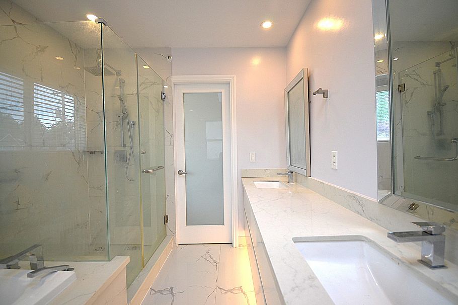 4347 W 13th Avenue Vancouver, BC - 22