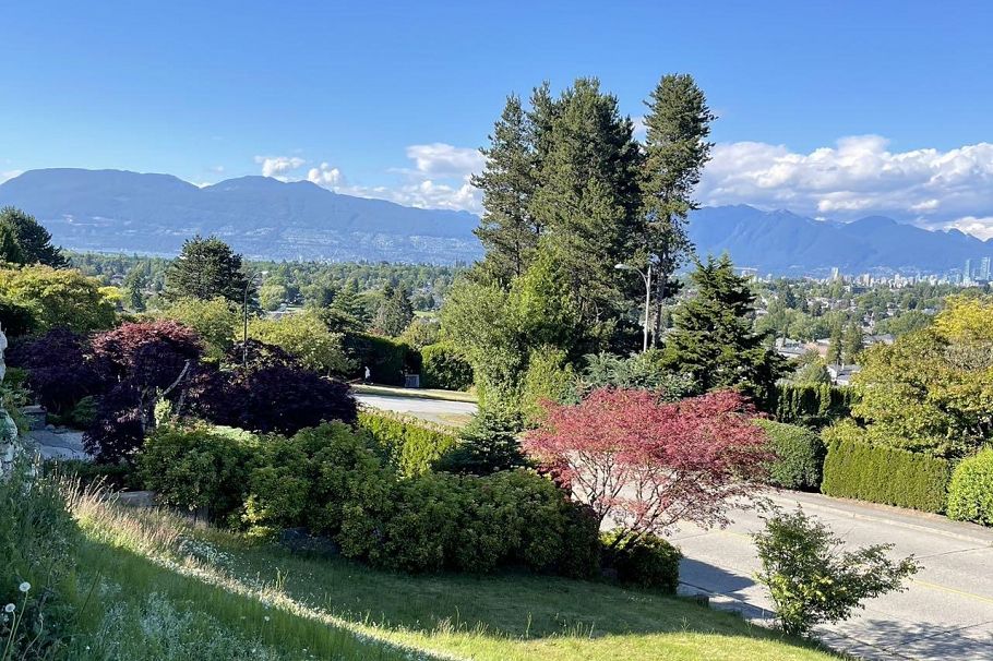 4679 Puget Drive Vancouver, BC - 3