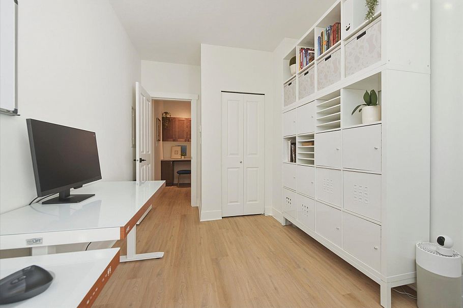 308 1111 E 27th Street North Vancouver, BC - 21