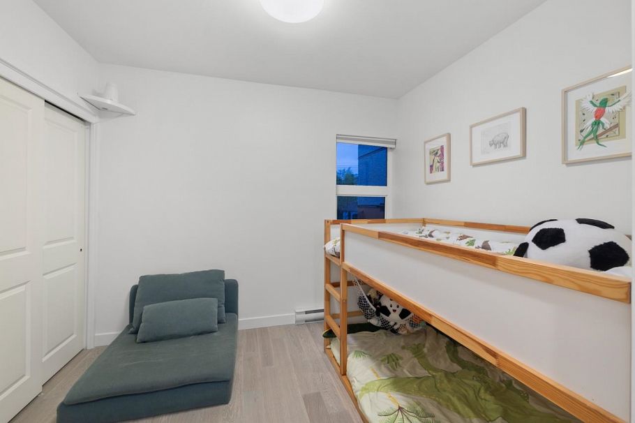 1847 Adanac Street Vancouver, BC - 15