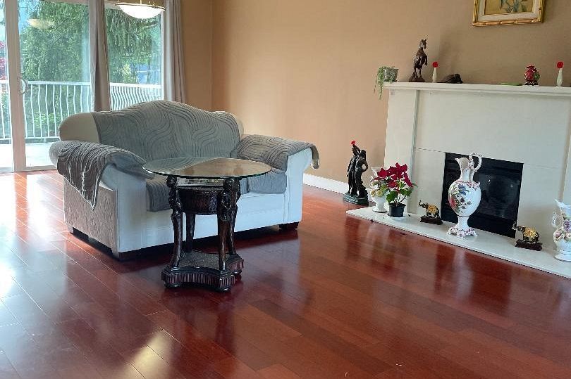 4497 Canterbury Crescent North Vancouver, BC - 2