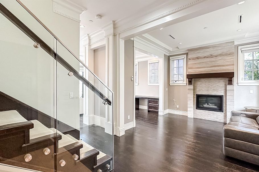 3941 W 11th Avenue Vancouver, BC - 6