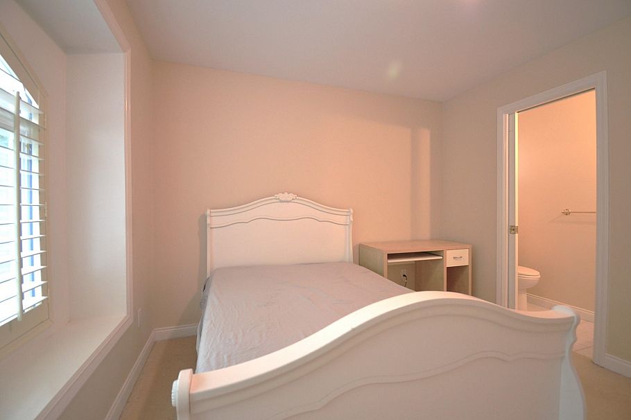 4347 W 13th Avenue Vancouver, BC - 28