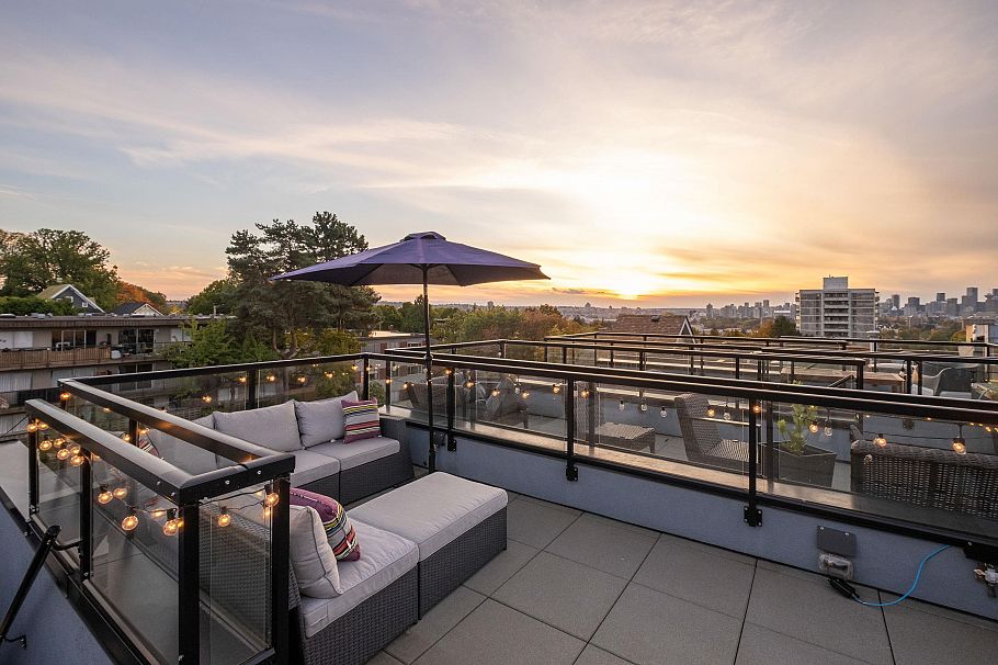 1847 Adanac Street Vancouver, BC - 38