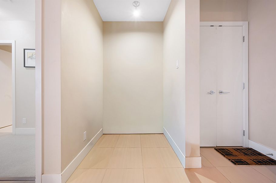 1304 1320 Chesterfield Avenue North Vancouver, BC - 15