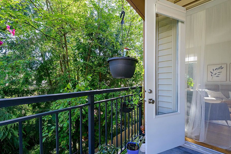 308 1111 E 27th Street North Vancouver, BC - 27