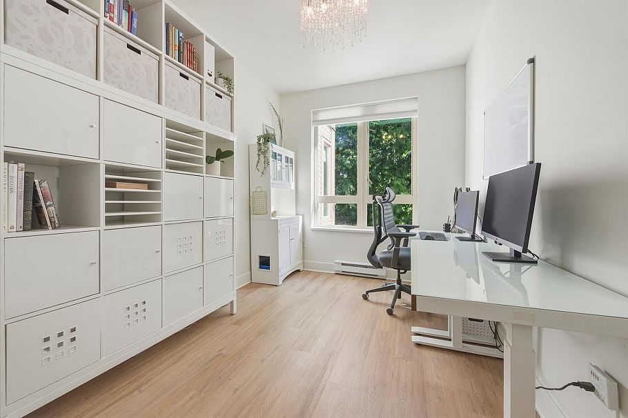 308 1111 E 27th Street North Vancouver, BC - 19